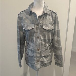 NWT Abercrombie and Fitch Cotton Camouflage Jacket Sz L